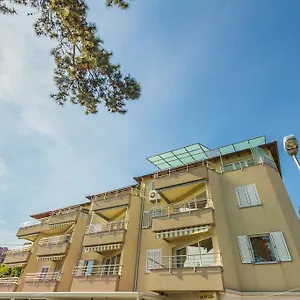 Dinka Apartman Abbázia